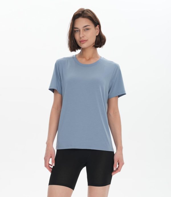 Women's T Shirts Classic Short Sleeve Fit Tops for Women Casual Fitted Tees
