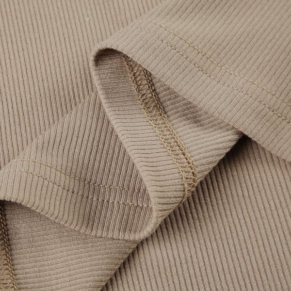 Twisted Asymmetric Off-Shoulder Long-Sleeved Knitted Top for Women to Wear with A Fashionable Slim T-Shirt