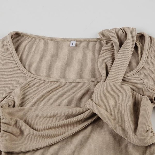 Twisted Asymmetric Off-Shoulder Long-Sleeved Knitted Top for Women to Wear with A Fashionable Slim T-Shirt